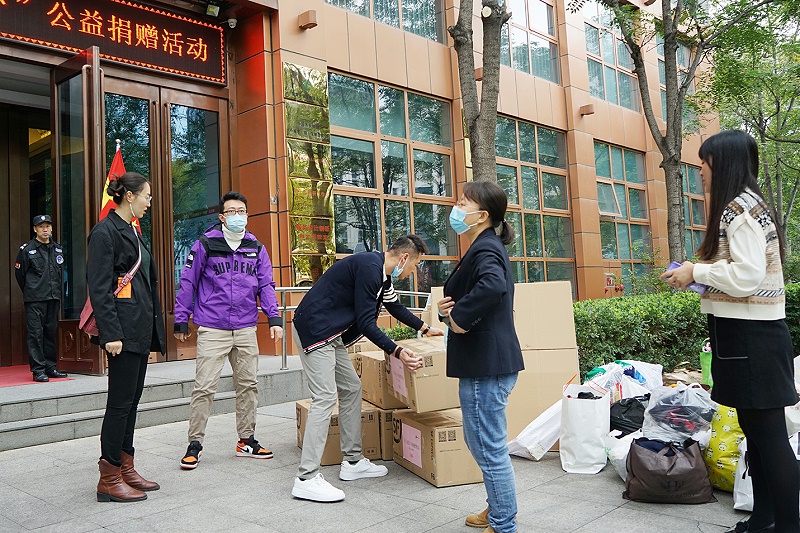 显党员风范 行企业担当 | ZOBO草莓APP下载安装“爱在蓝天下”公益捐赠一直在行动